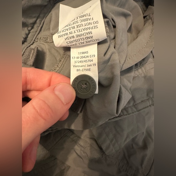 Rei Sahara Convertible Pants - Picture 8 of 9